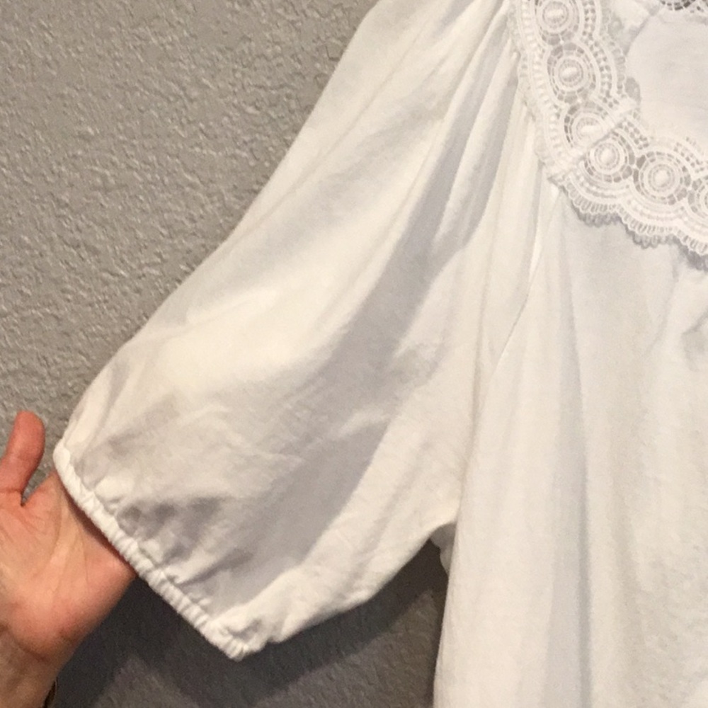Talbots blouse. - Picture 4 of 5